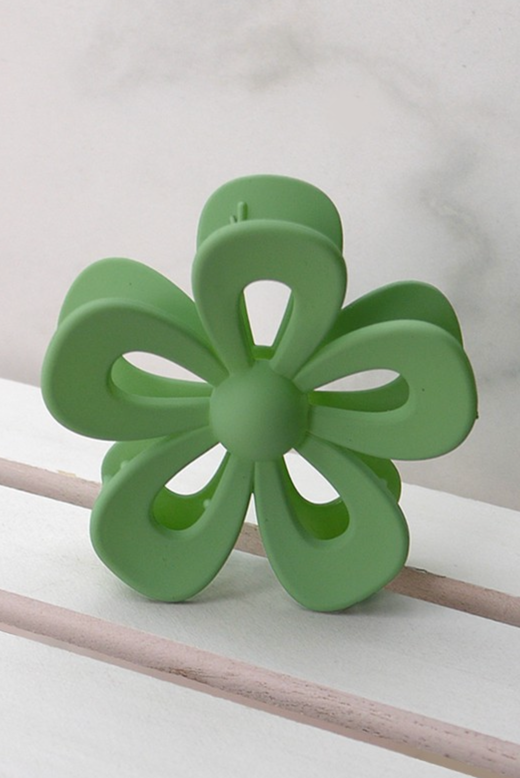 Flower Claw Clip