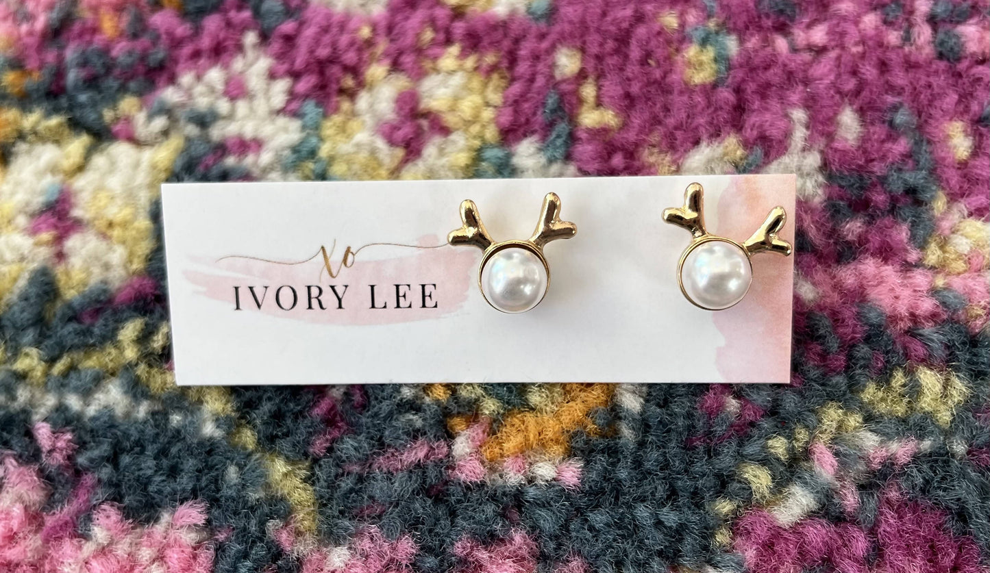 Pearl Reindeer Studs